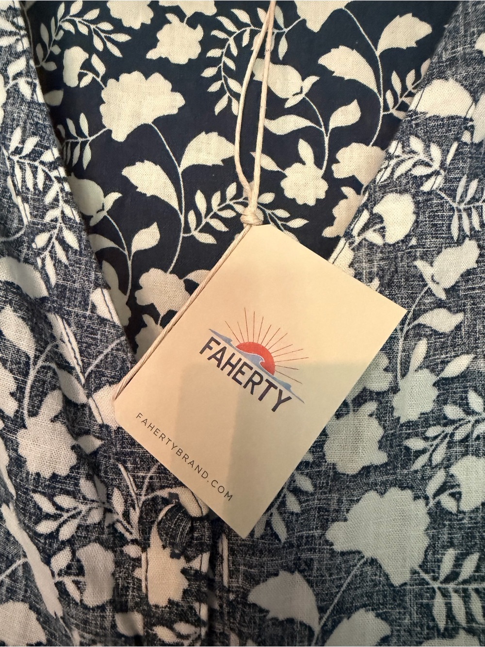 Faherty Havana Dress XS NWT Blue Ivory Floral Linen Blend Puff Sleeve Midi $198 - Picture 3 of 12